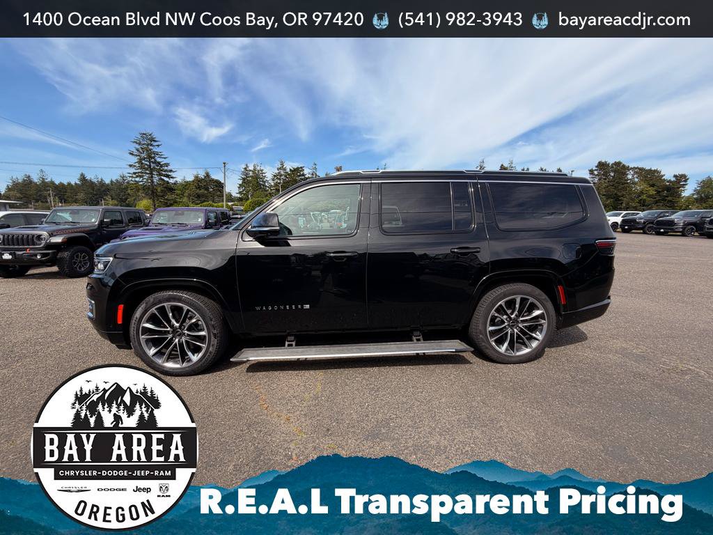 Used 2025 Jeep Wagoneer Series III w/ Premium Group I AWD/4WD image 9