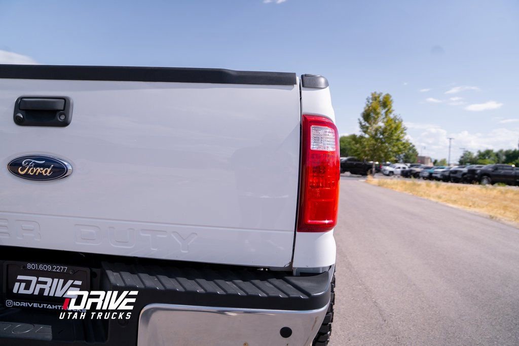 Used 2012 Ford F350 Lariat w/ Lariat Interior Pkg image 16