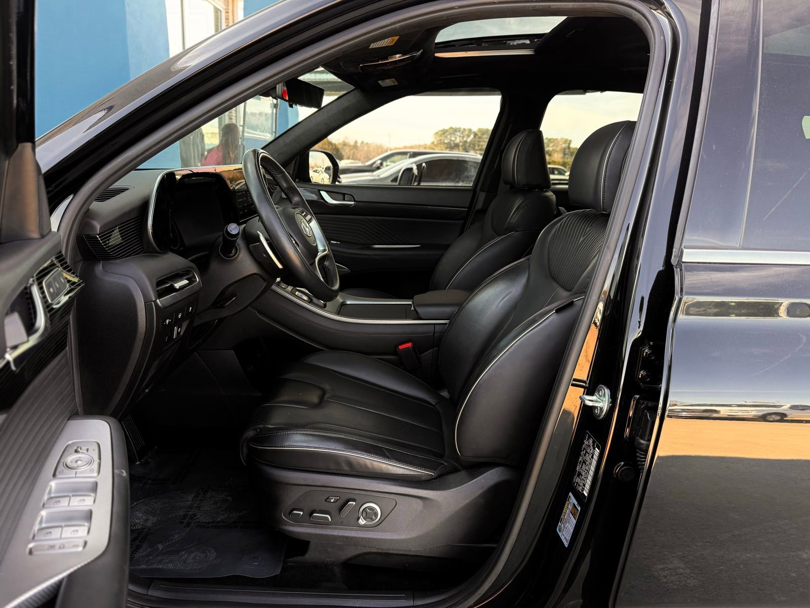 Used 2024 Hyundai Palisade Calligraphy image 14