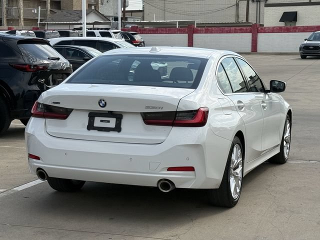 Used 2025 BMW 330i xDrive Sedan AWD/4WD image 4