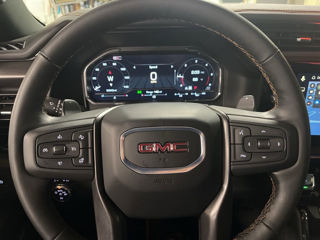 Used 2025 GMC Sierra 1500 AT4 w/ AT4 Premium Package AWD/4WD image 14