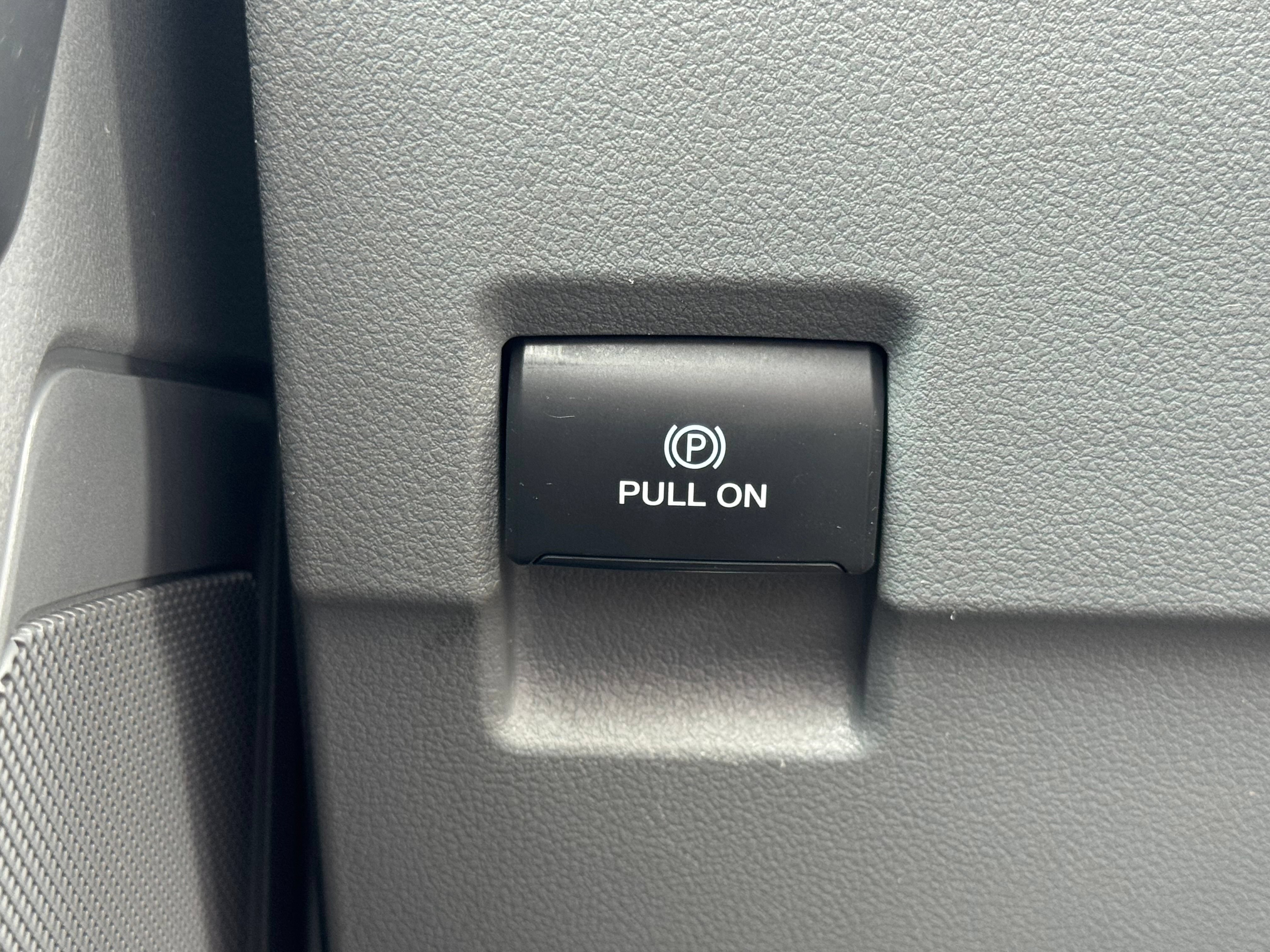 Used 2024 Ford F350 XLT AWD/4WD image 57
