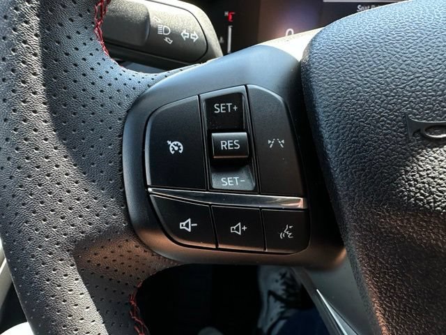 Used 2026 Ford Escape ST-Line AWD/4WD image 21