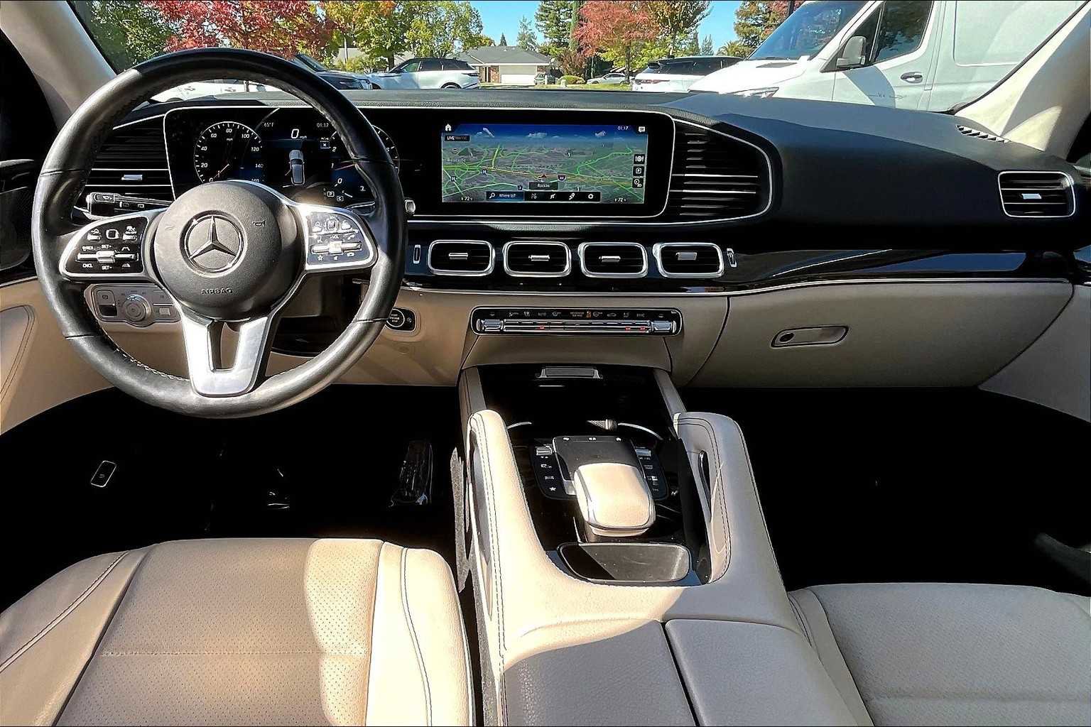 Used 2022 Mercedes-Benz GLE 350 4MATIC image 18