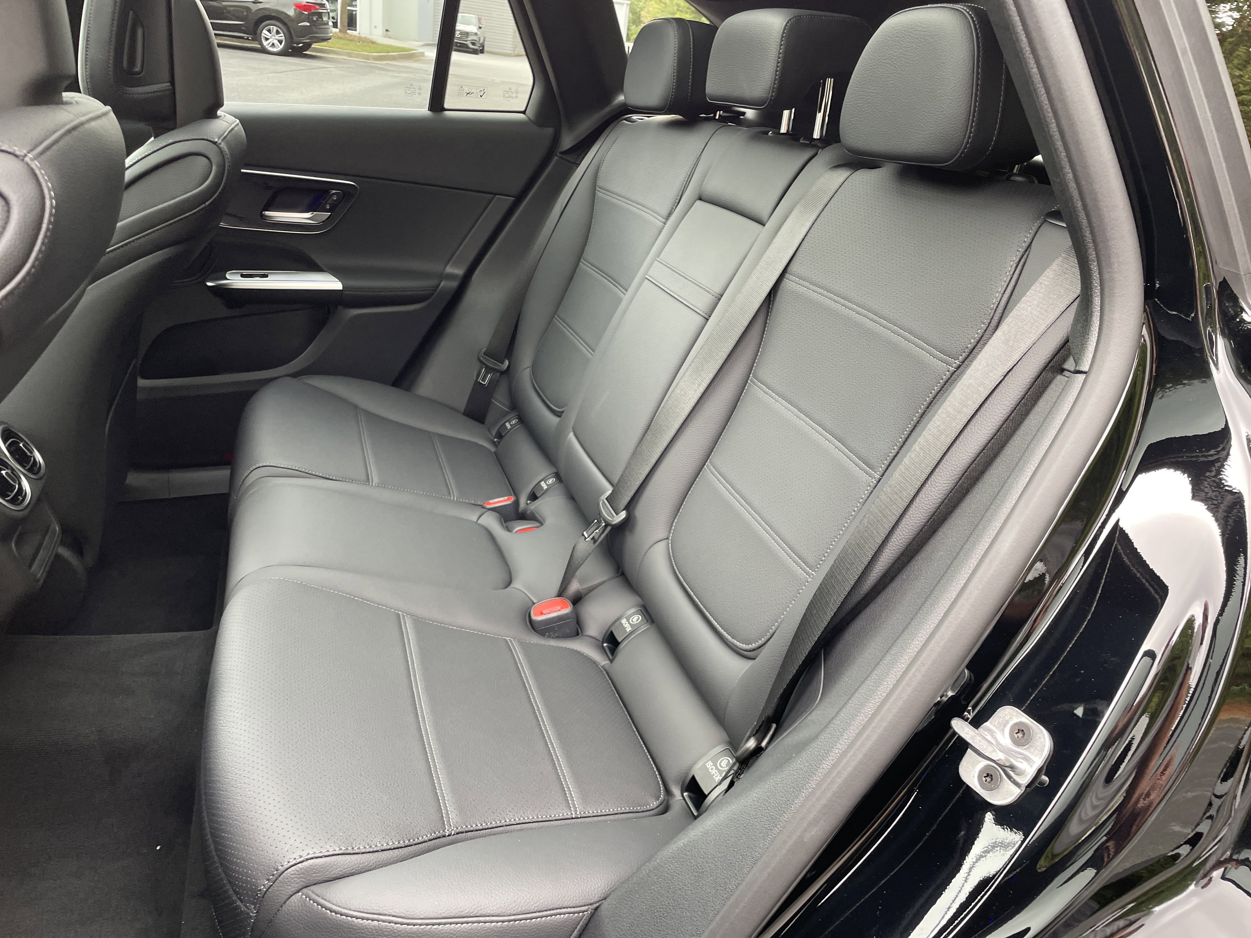 New 2026 Mercedes-Benz GLC 300 image 37