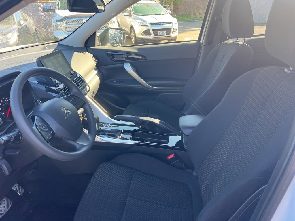 Used 2024 Mitsubishi Eclipse Cross Black Edition image 13