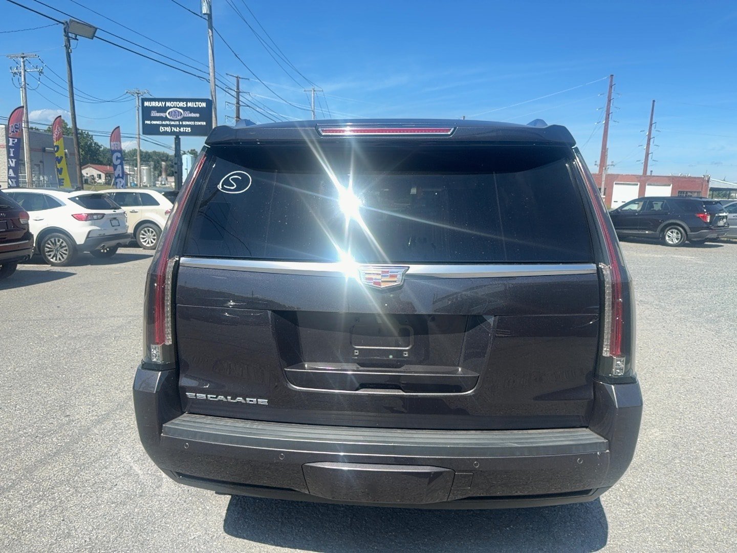 Used 2016 Cadillac Escalade Luxury AWD/4WD image 4