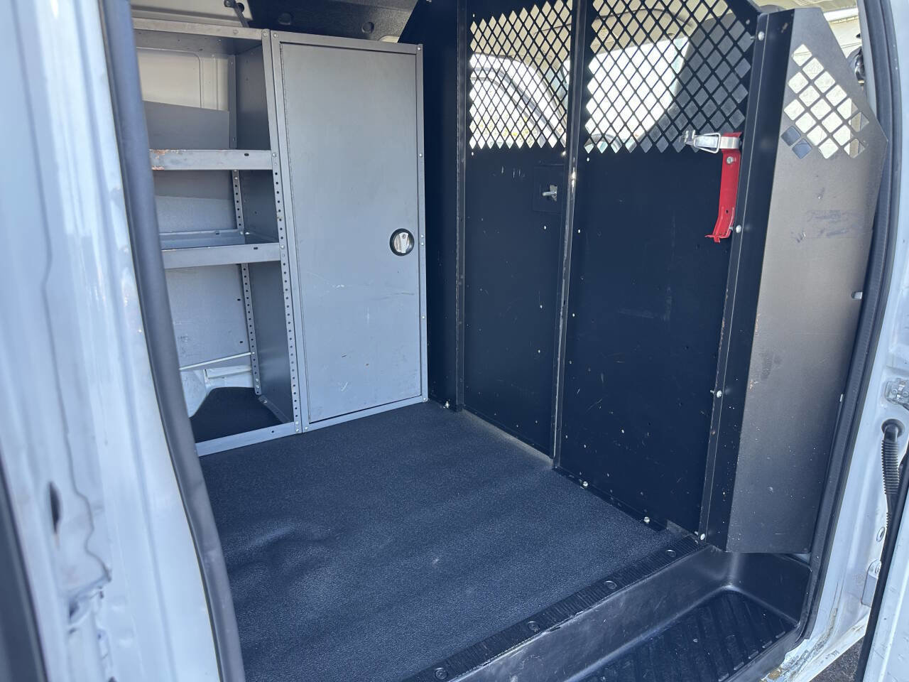 Used 2010 Ford E-150 and Econoline 150 image 20