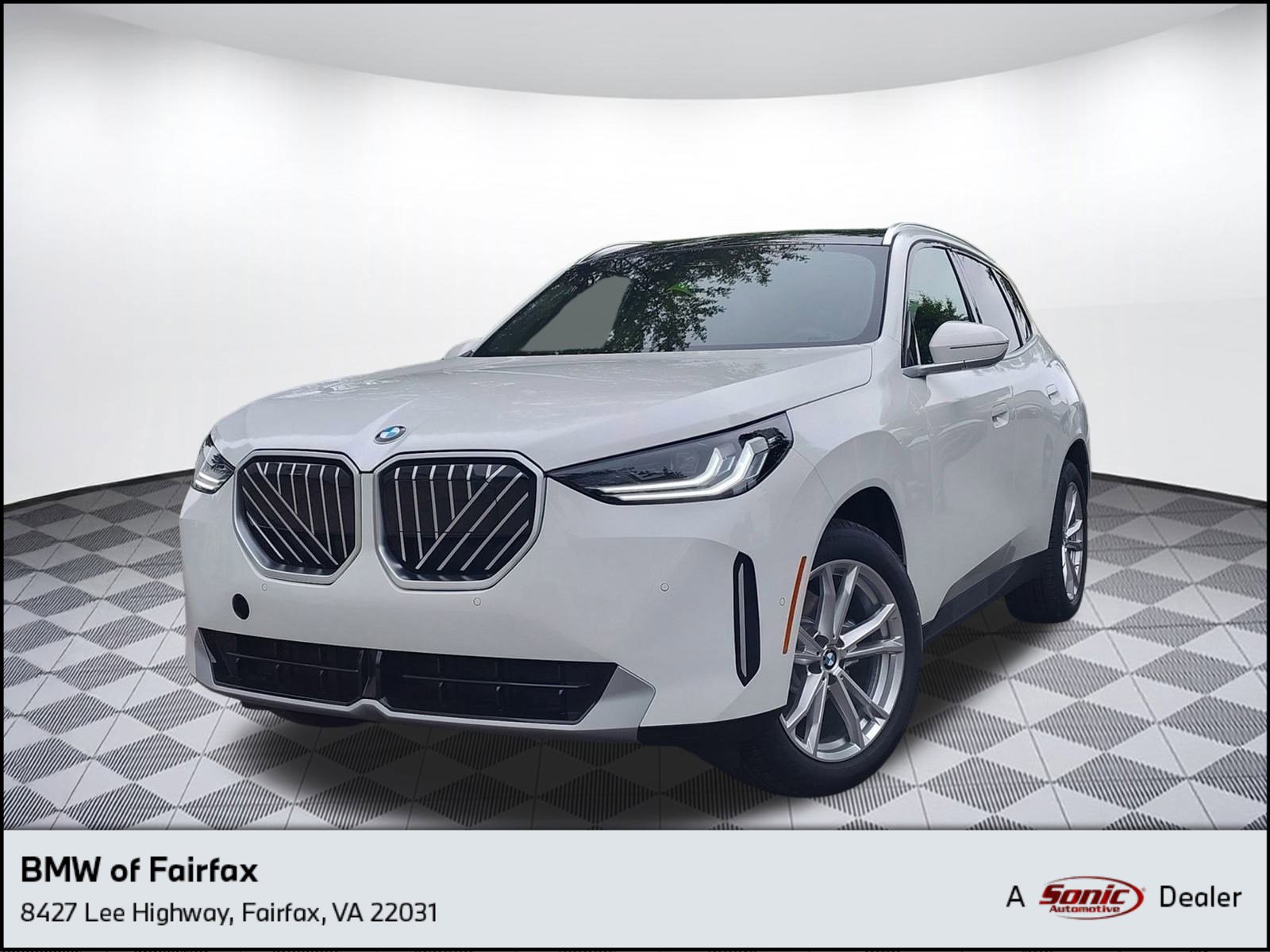 Used 2025 BMW X3 xDrive30i w/ Convenience Package image 1