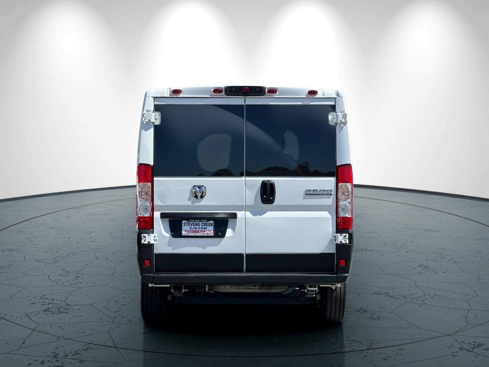 Used 2025 RAM ProMaster 2500 w/ U-Haul Equipment Group FWD image 5