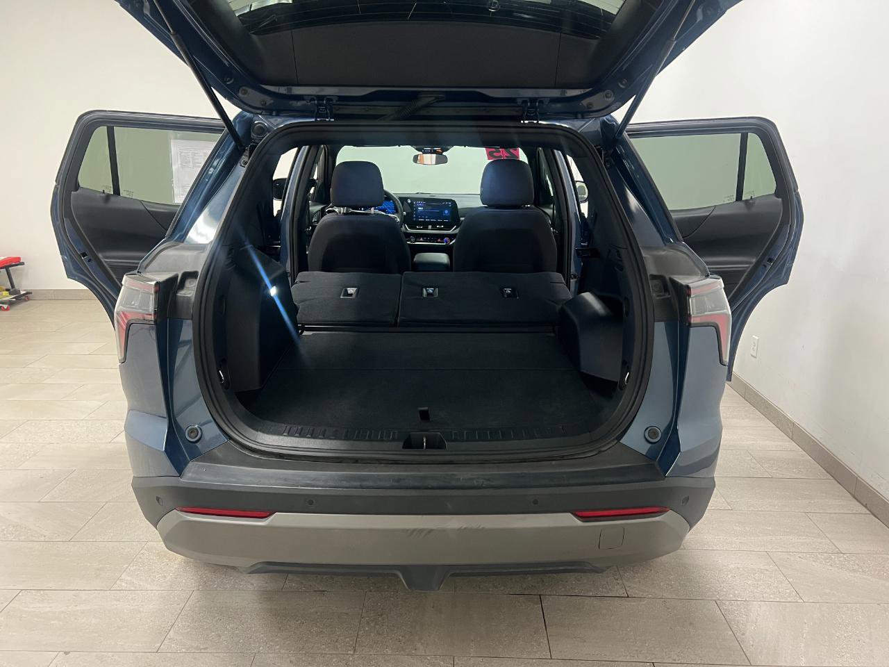 Used 2025 Chevrolet Equinox LT image 20