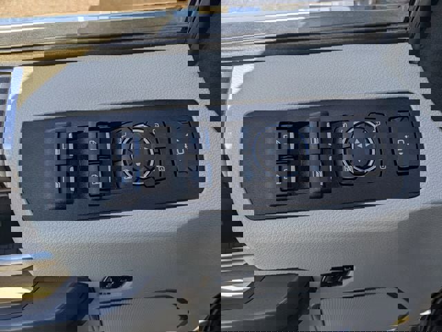 Used 2020 Ford F350 Limited image 19