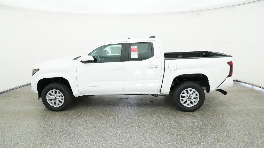 New 2025 Toyota Tacoma SR5 image 9