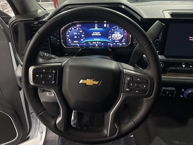 Used 2025 Chevrolet Silverado 2500 LT w/ Convenience Package image 15