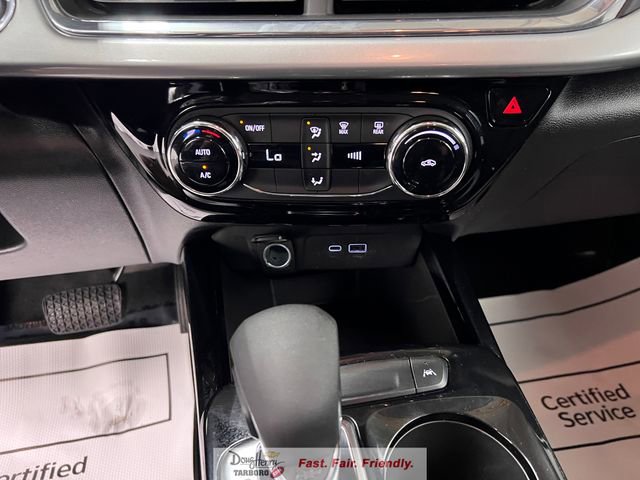 Used 2025 Chevrolet Trax LT image 45
