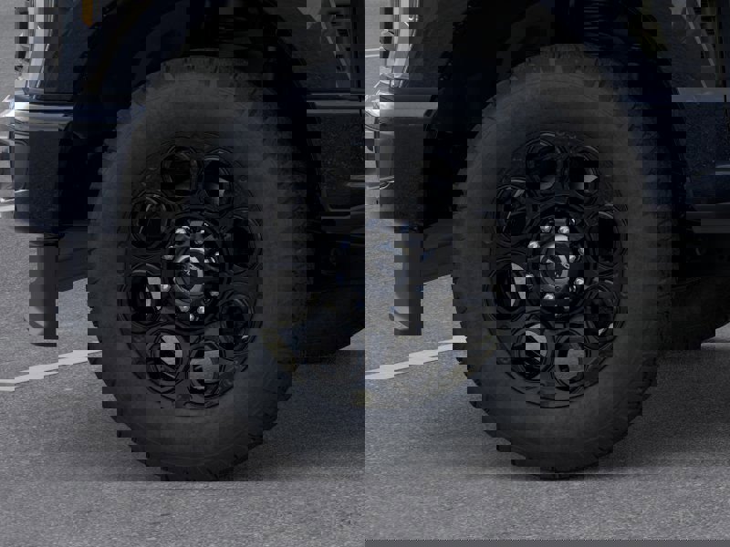 New 2026 Ford F250 Lariat w/ Black Appearance Package image 41