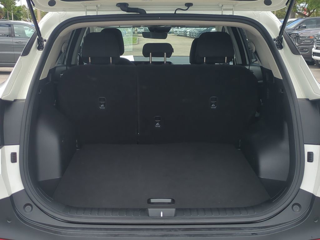 Used 2026 Kia Sportage LX image 14
