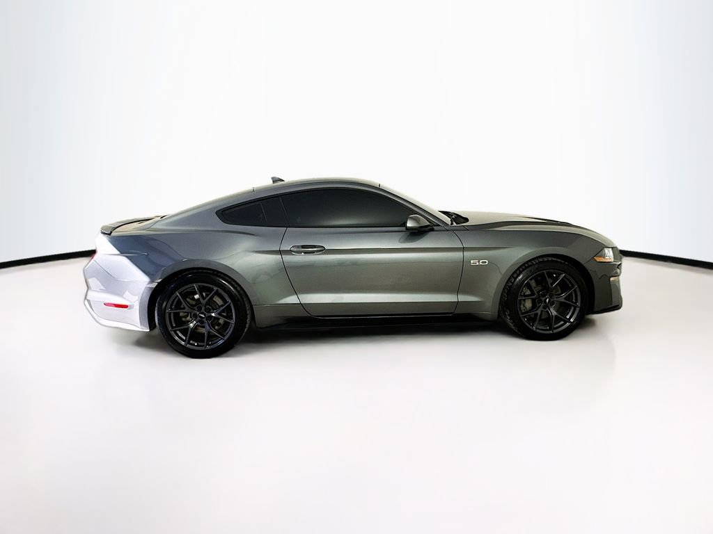 Used 2021 Ford Mustang GT Premium RWD image 8