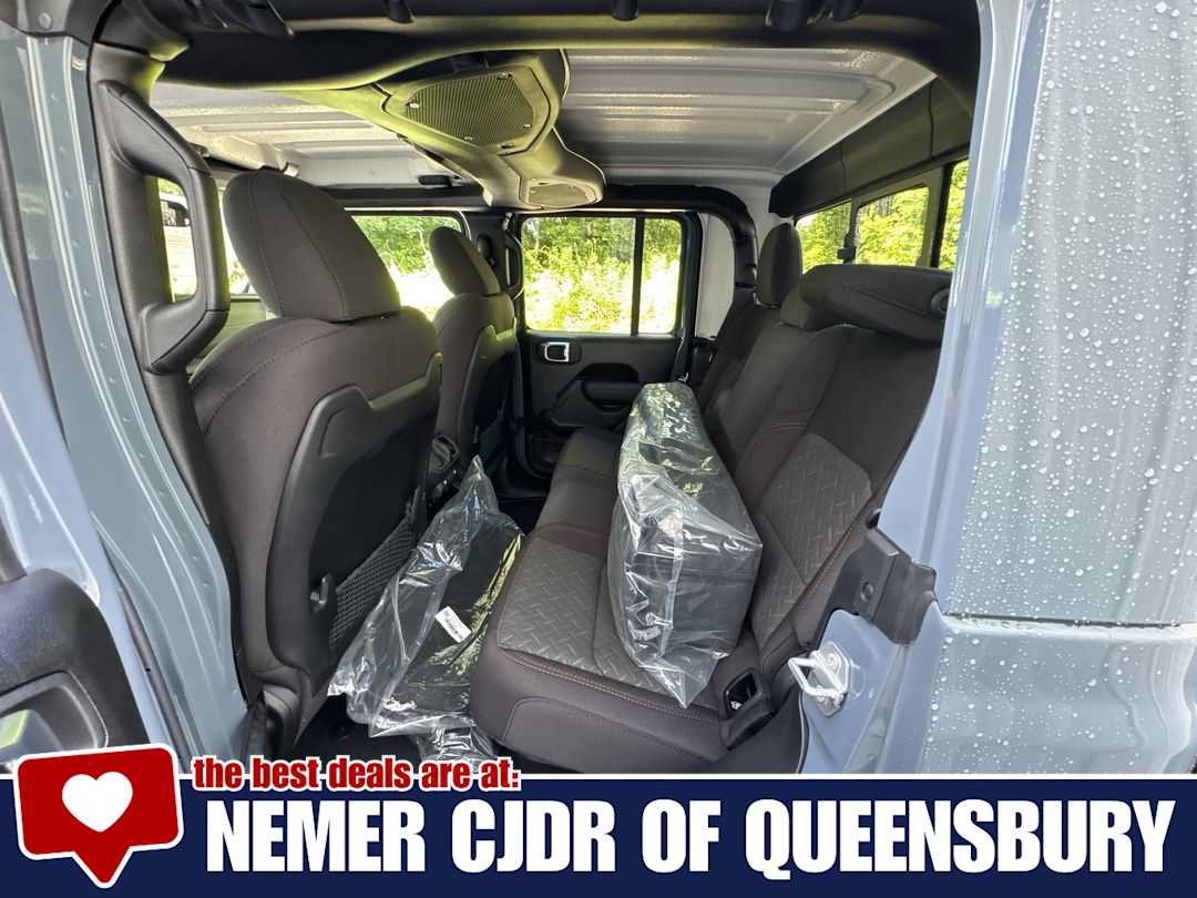 New 2026 Jeep Gladiator Mojave AWD/4WD image 21