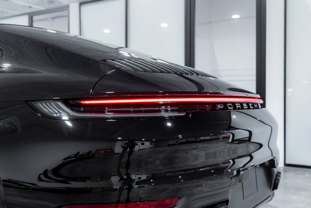 Used 2020 Porsche 911 Carrera S RWD image 27
