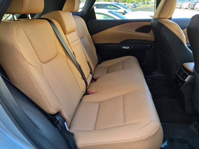 Used 2026 Lexus RX 350h w/ Convenience Package AWD/4WD image 33