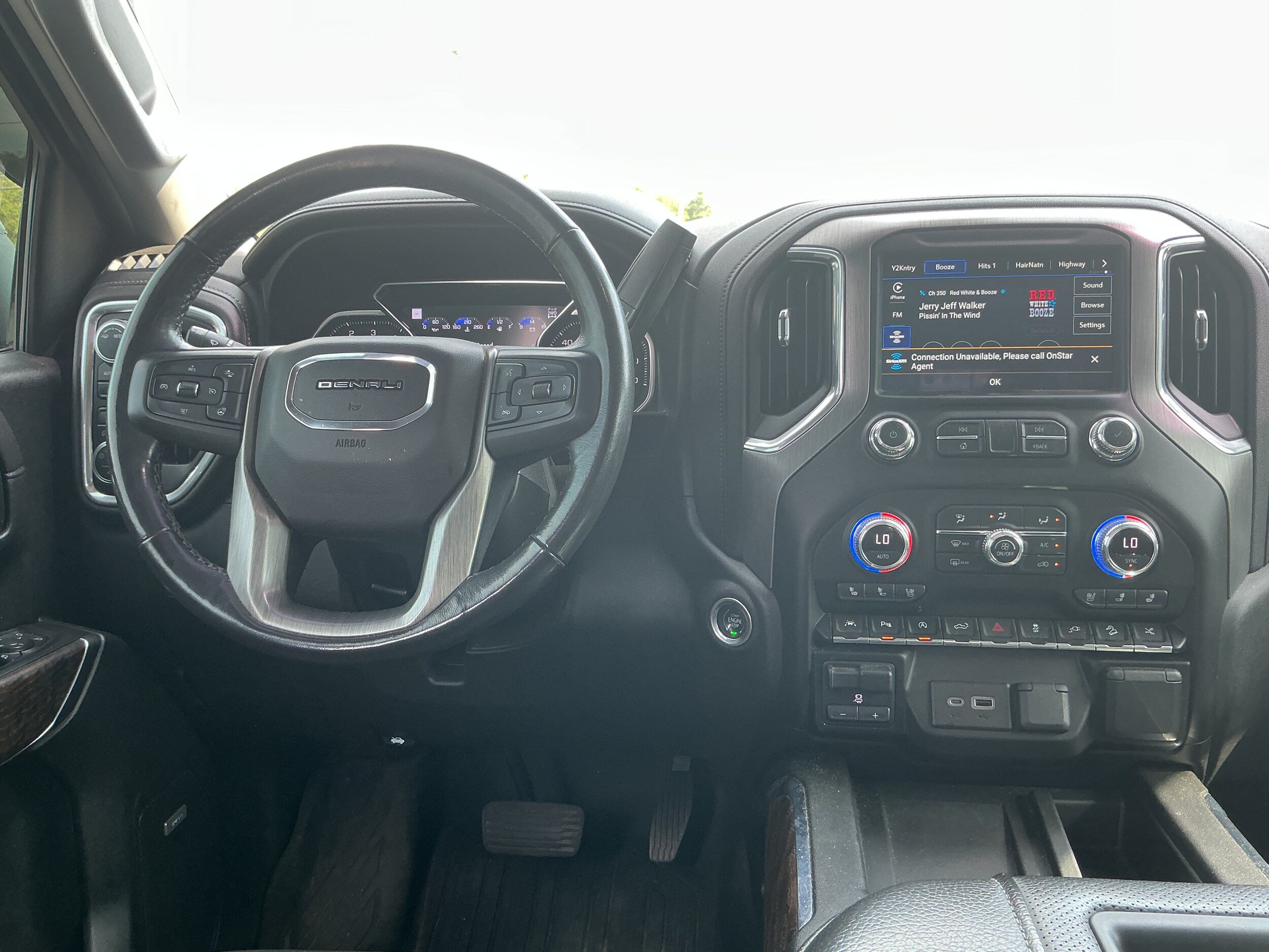 Used 2021 GMC Sierra 1500 Denali w/ Denali Ultimate Package AWD/4WD image 6
