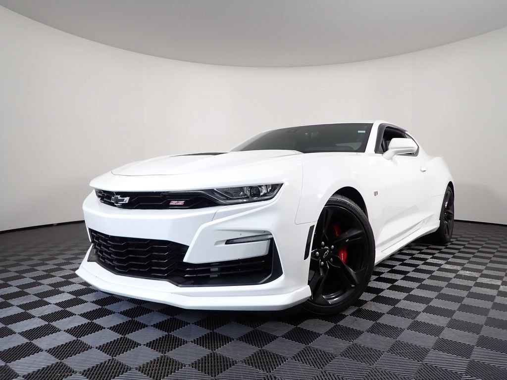 Used 2022 Chevrolet Camaro SS w/ LPO, Ground Effects Package RWD image 2