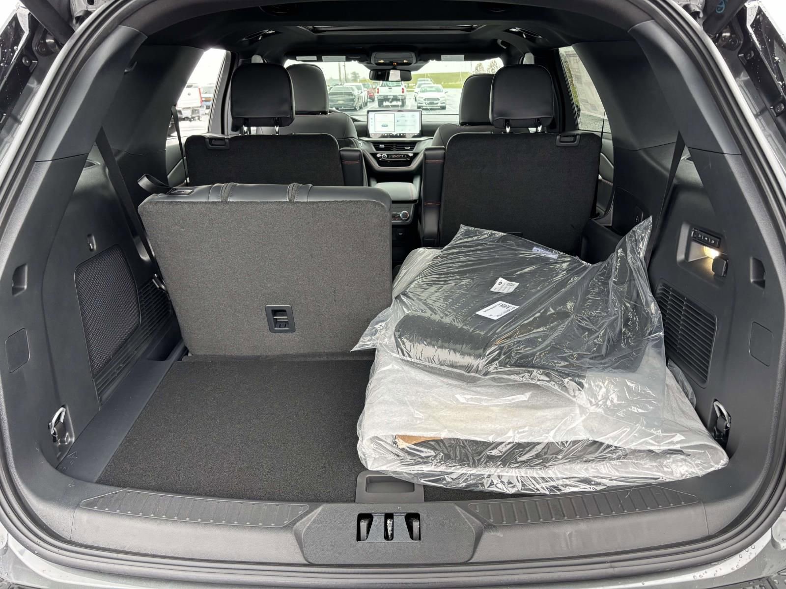 New 2026 Ford Explorer ST w/ Sun And Sound Package AWD/4WD image 9