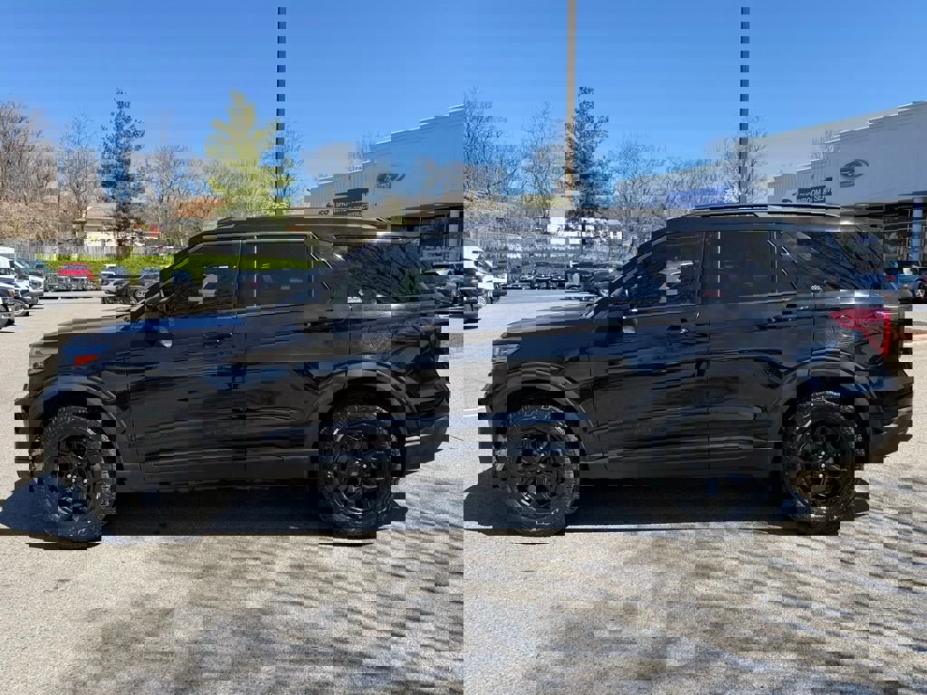 Used 2024 Ford Explorer Timberline w/ Timberline Technology Package image 11