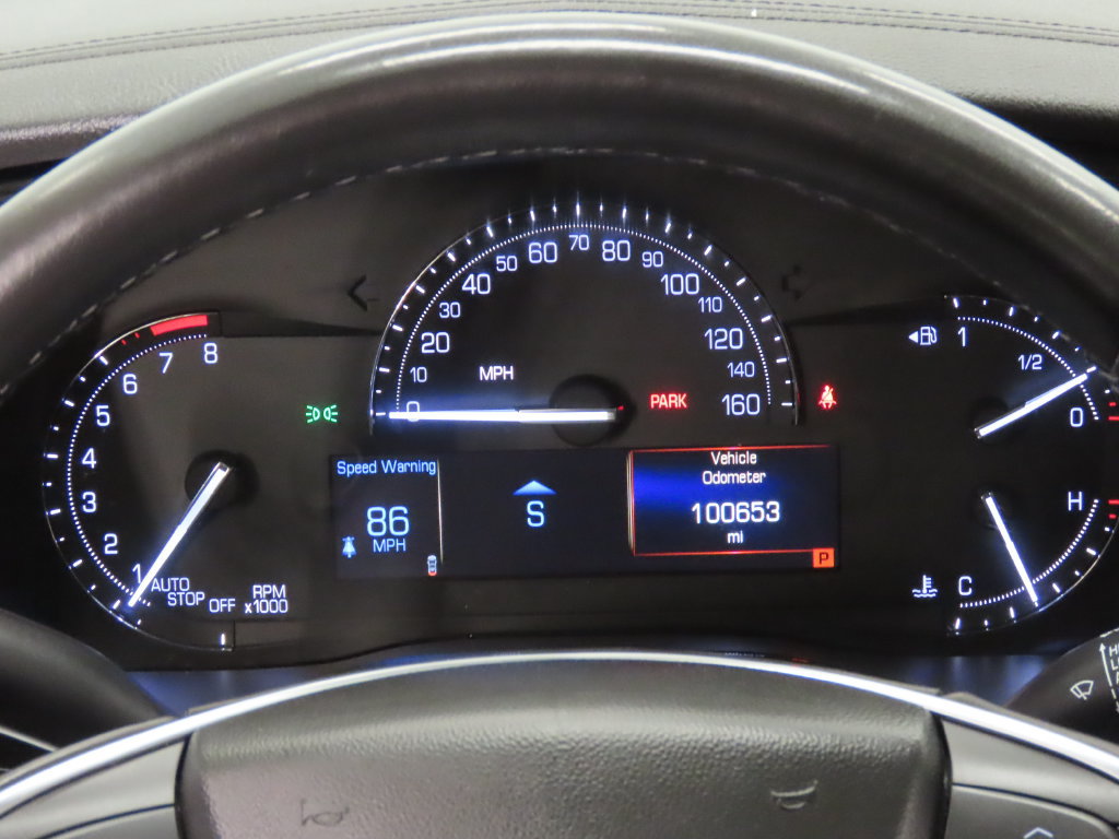 Used 2018 Cadillac XT5 Premium Luxury AWD/4WD image 16