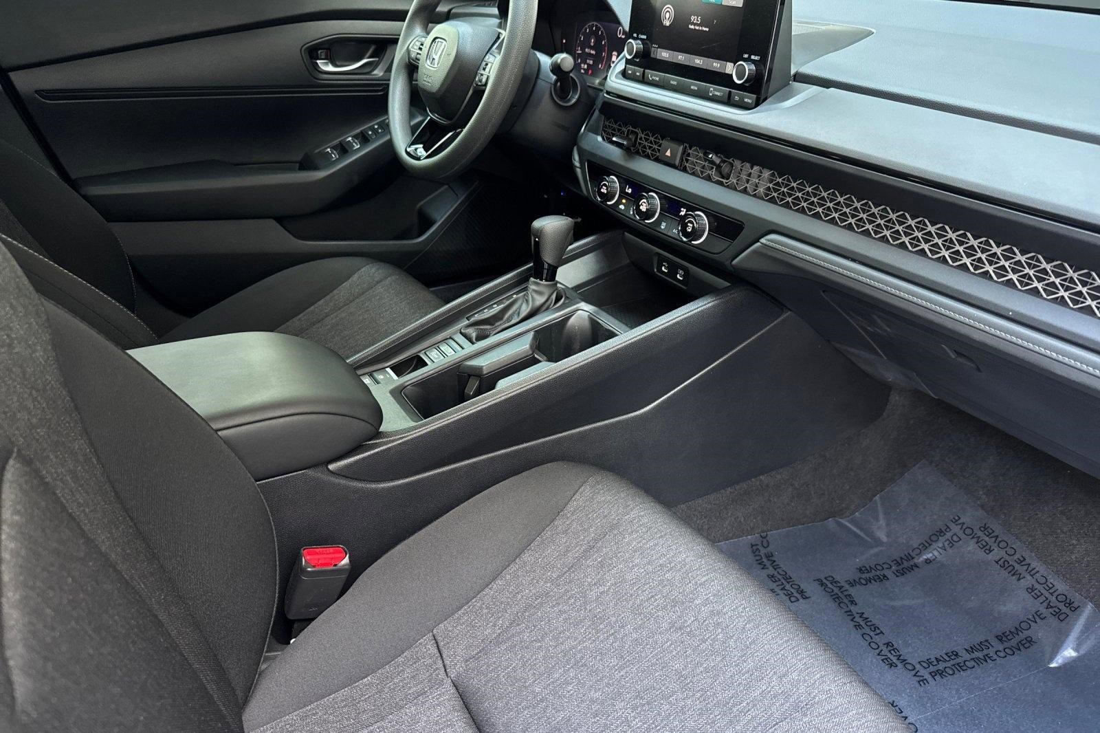 Certified 2024 Honda Accord LX image 31