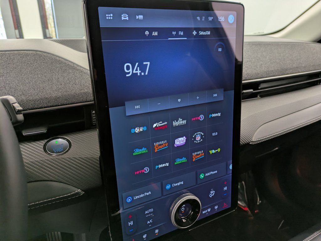 Used 2021 Ford Mustang Mach-E Premium image 11