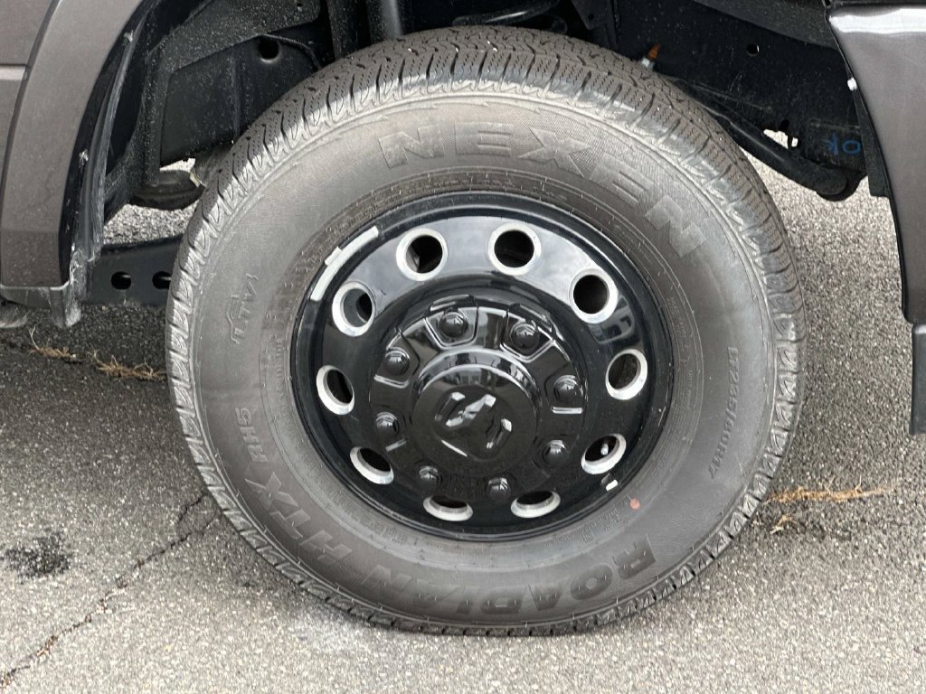 New 2026 RAM 3500 Limited AWD/4WD image 10