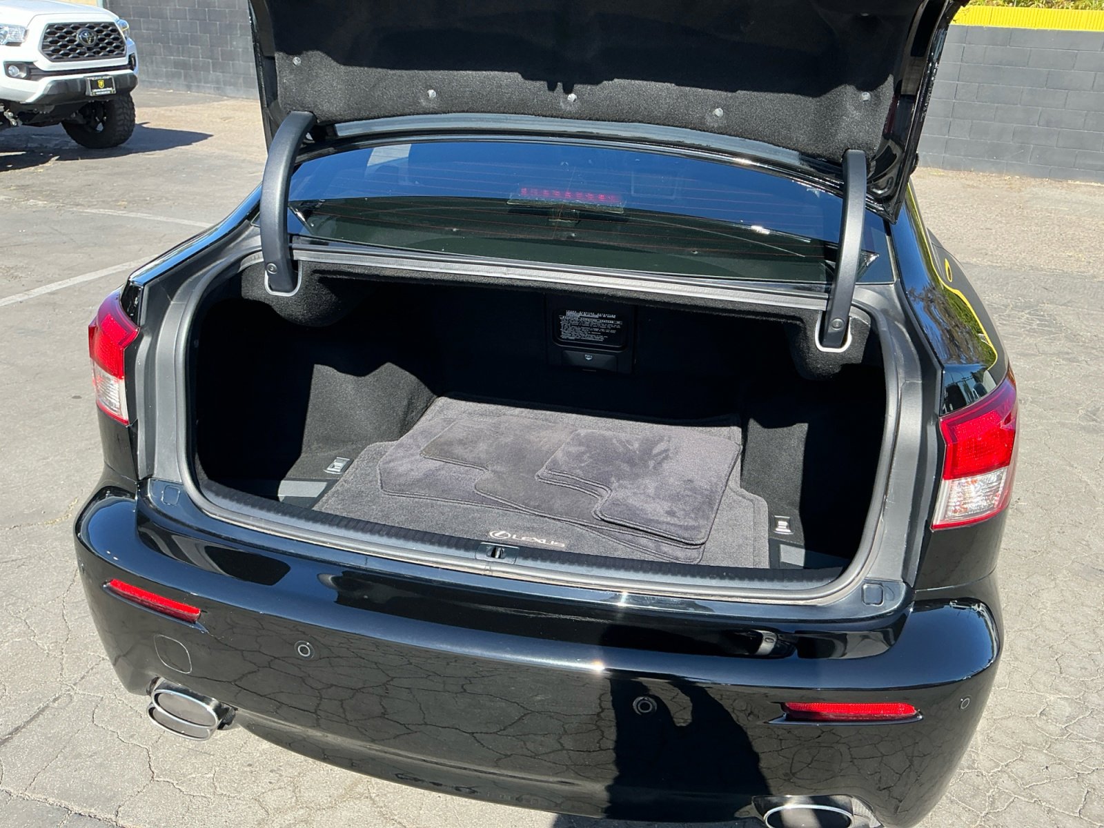 Used 2008 Lexus IS F RWD image 24