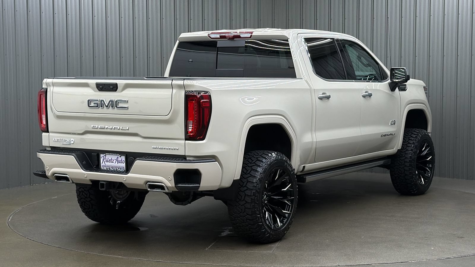 Used 2026 GMC Sierra 1500 Denali Ultimate AWD/4WD image 5