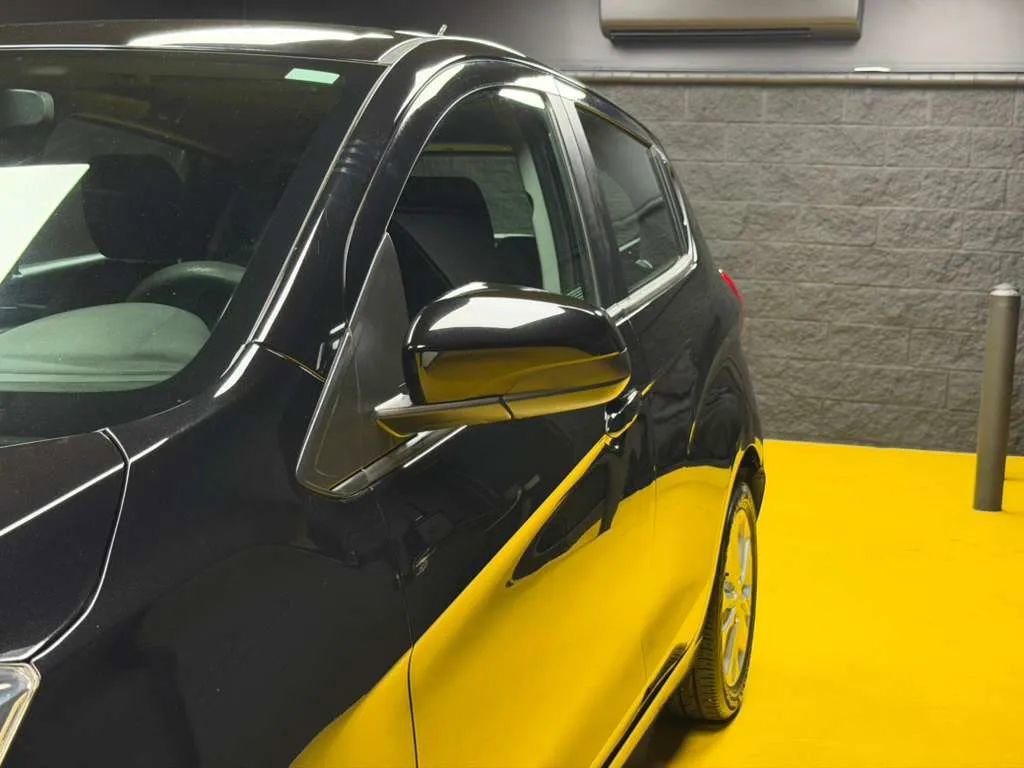Used 2020 Chevrolet Spark LT image 8