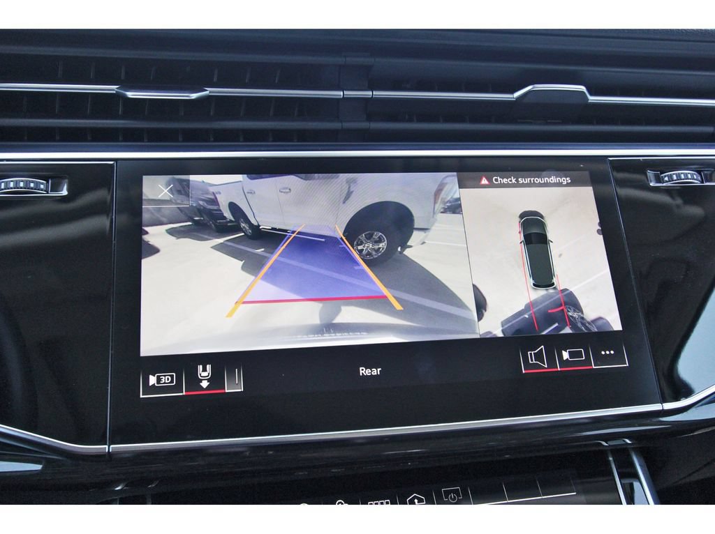 Used 2022 Audi Q7 3.0T Premium Plus w/ Premium Plus Package AWD/4WD image 22