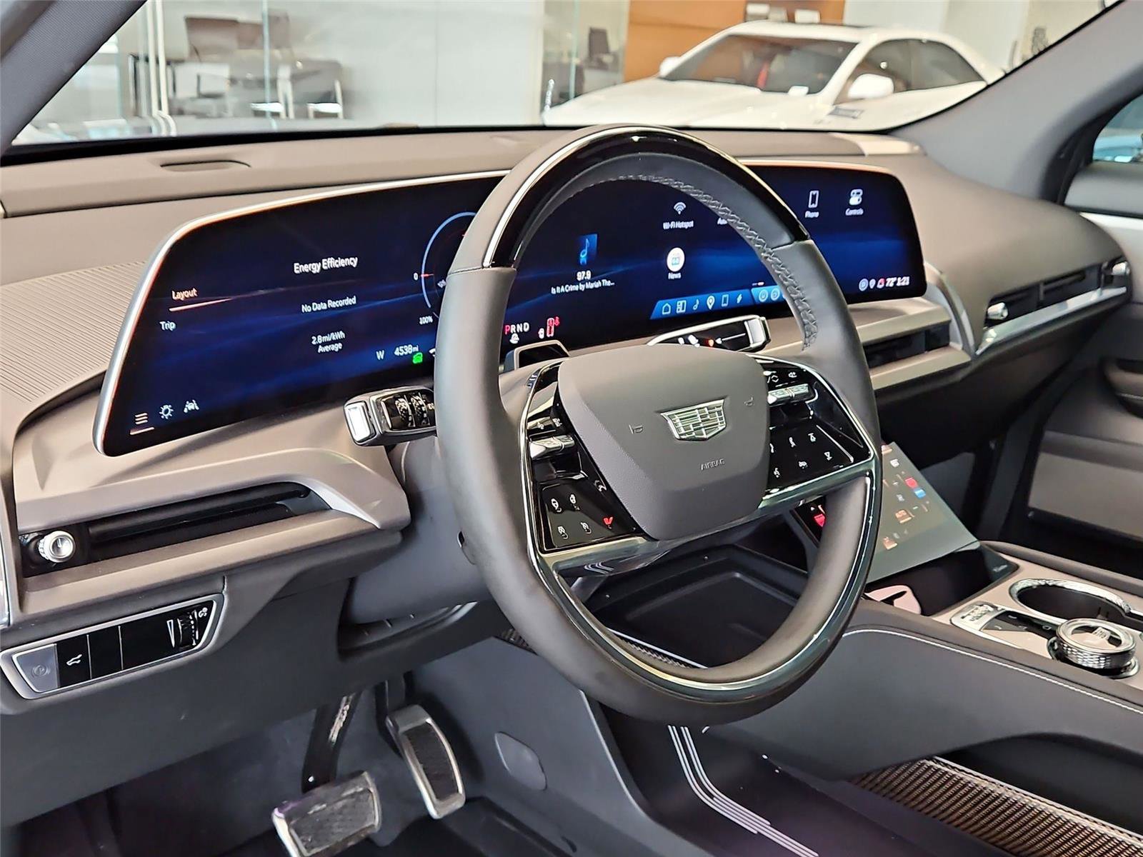 New 2026 Cadillac Vistiq Sport w/ LPO, Floor Liner Package AWD/4WD image 8