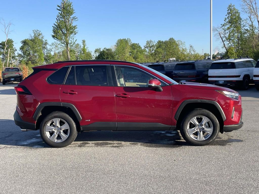 Used 2023 Toyota RAV4 LE AWD/4WD image 30