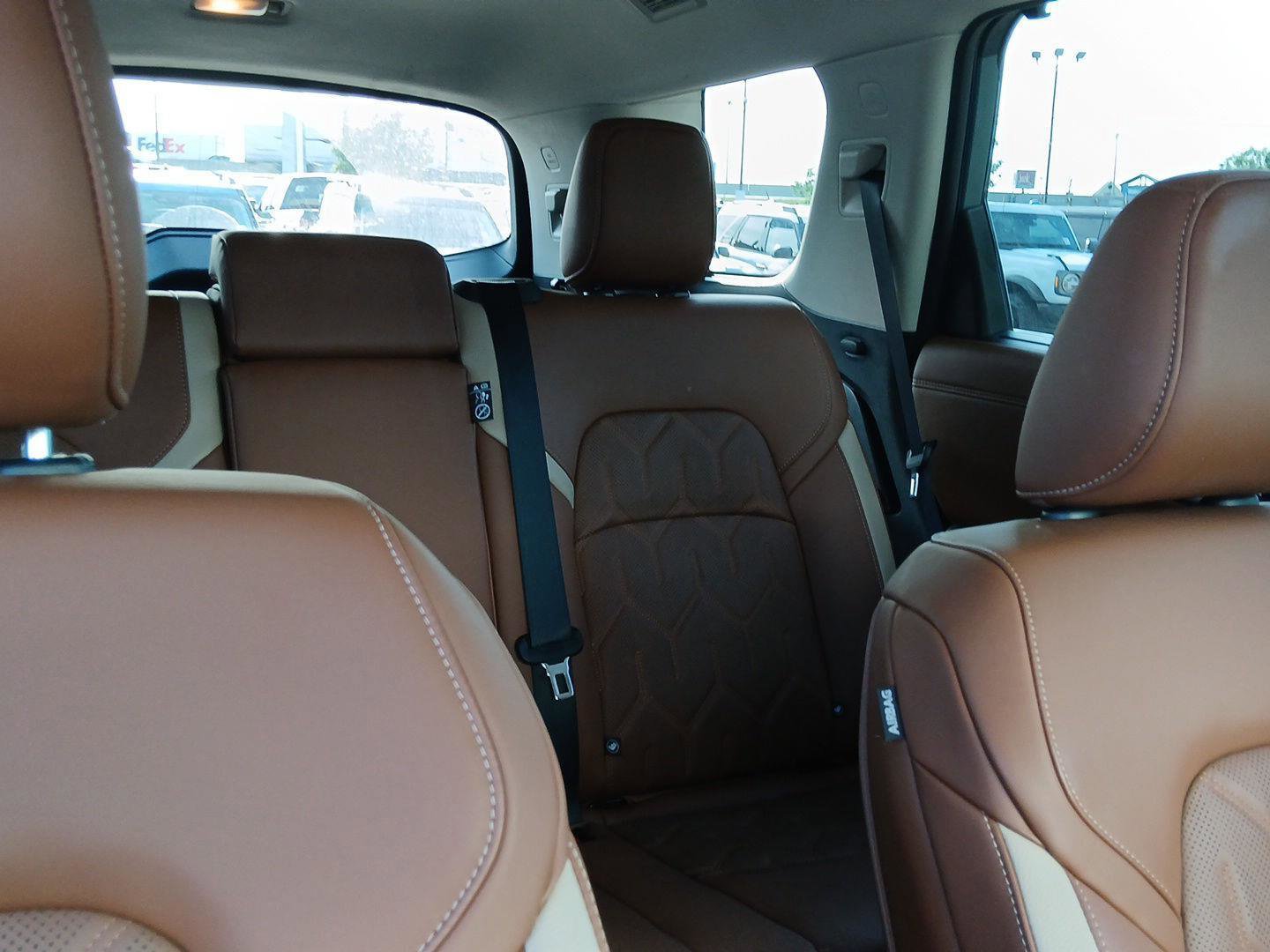 Used 2026 Nissan Pathfinder Platinum w/ Cargo Package FWD image 13