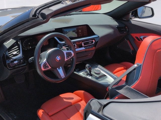 Used 2023 BMW Z4 sDrive30i w/ Premium Package RWD image 10