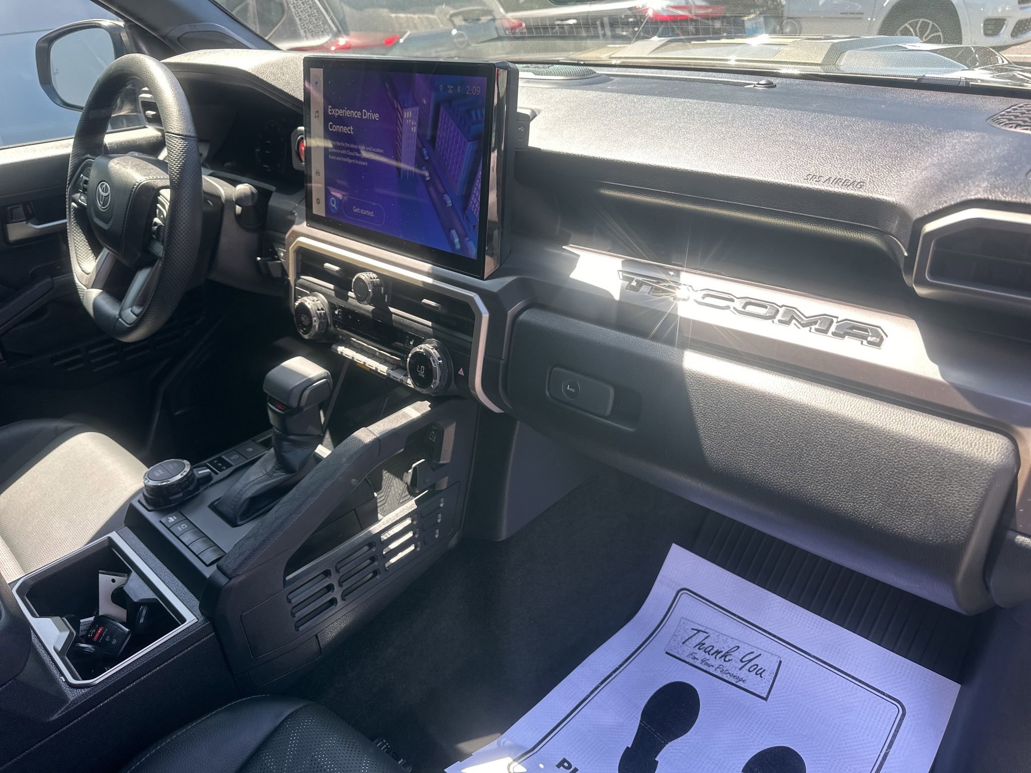 Used 2024 Toyota Tacoma TRD Sport w/ TRD Sport Premium Package AWD/4WD image 12