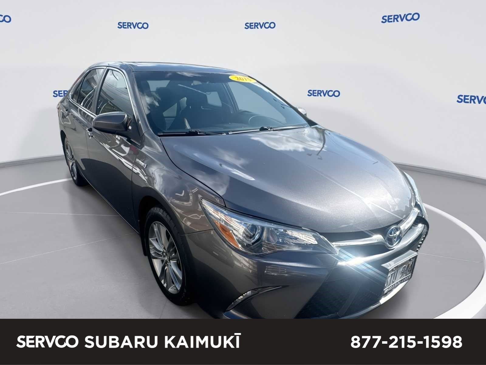 Used 2015 Toyota Camry SE image 1
