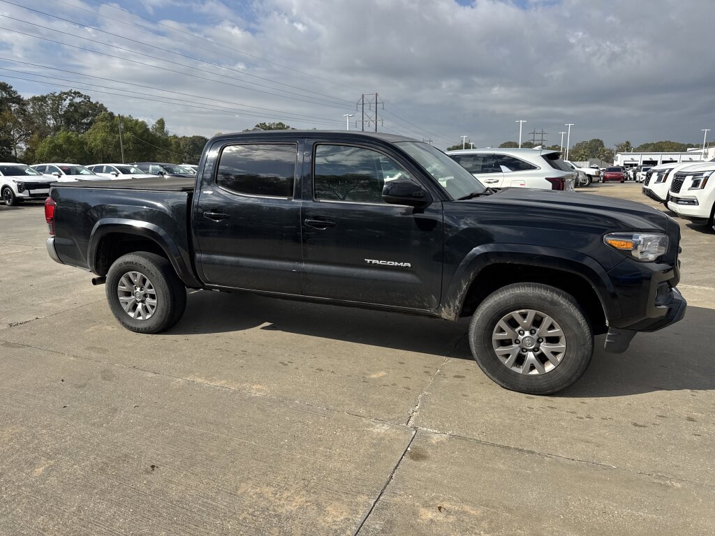 Used 2018 Toyota Tacoma SR5 image 18
