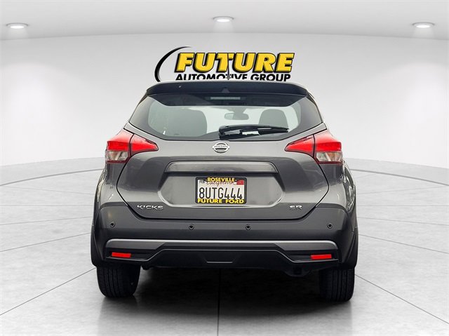 Used 2020 Nissan Kicks SR image 5