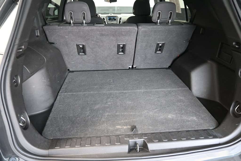Used 2019 Chevrolet Equinox LT FWD image 17