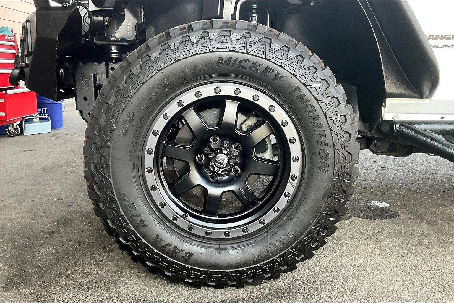 Used 2018 Jeep Wrangler Unlimited Rubicon w/ Cold Weather Group image 26