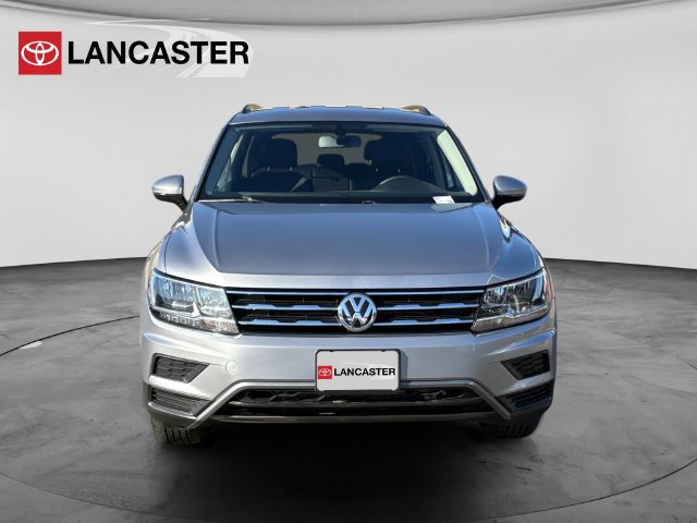 Used 2020 Volkswagen Tiguan SE FWD image 2