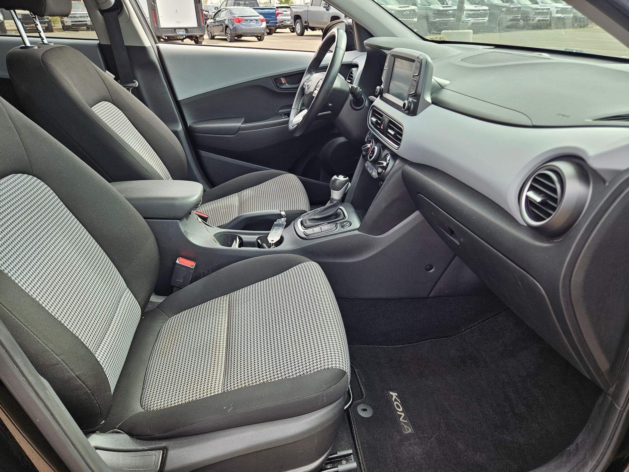 Used 2021 Hyundai Kona SEL Plus w/ Cargo Package AWD/4WD image 25