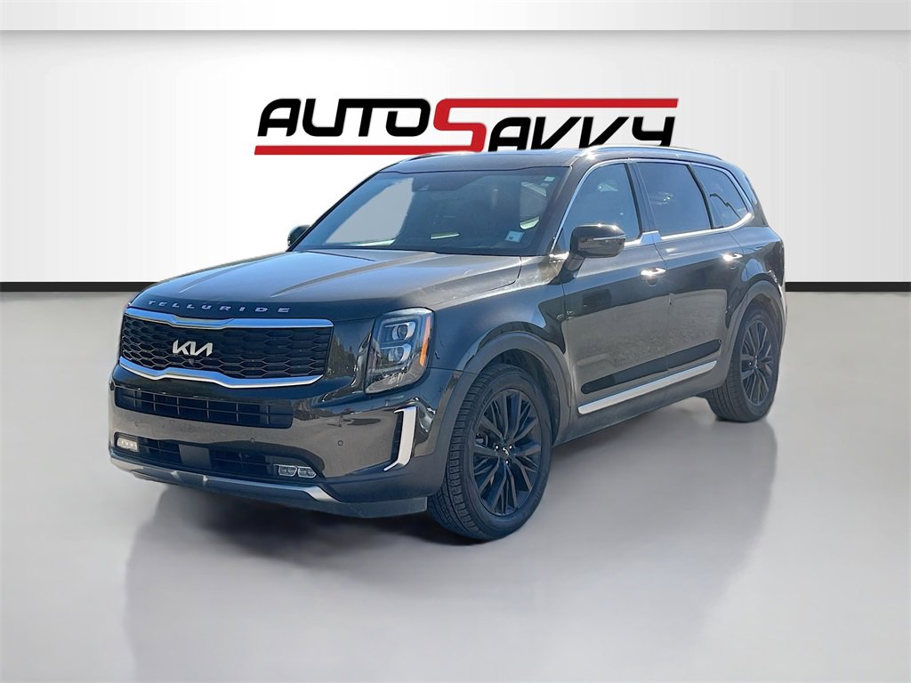 Used 2022 Kia Telluride SX w/ SX Prestige Package image 3